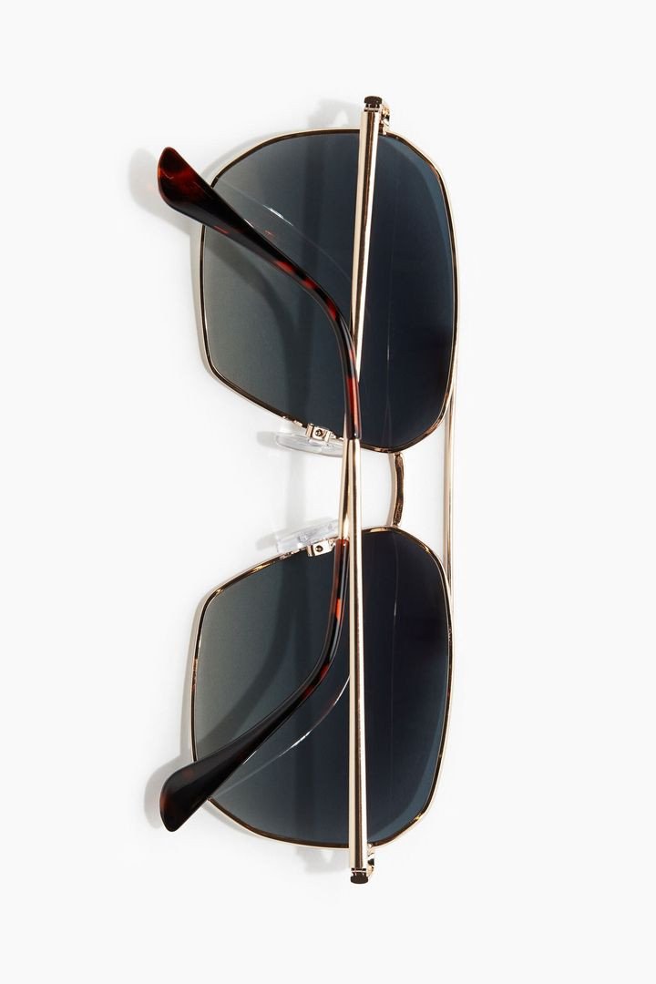 H&M Men Gold Polarised Sunglasses